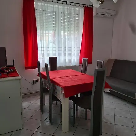 Roberto Apartment Siofok